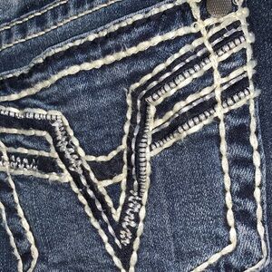 NEW Women’s Vigoss Cropped Dark Denim Jeans sz 8